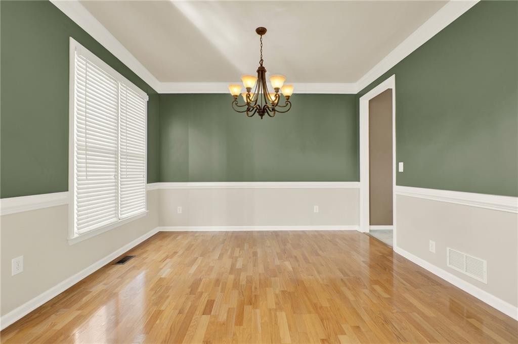 4963 Kingsbridge Court, Powder Springs, Georgia image 10