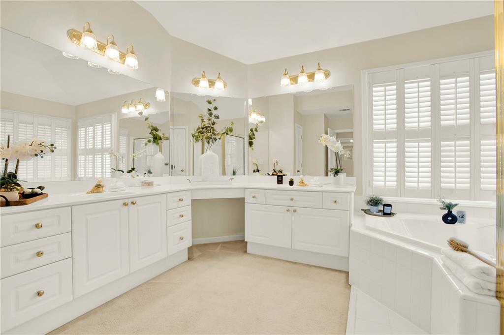 4963 Kingsbridge Court, Powder Springs, Georgia image 44