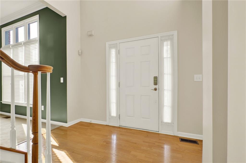 4963 Kingsbridge Court, Powder Springs, Georgia image 11