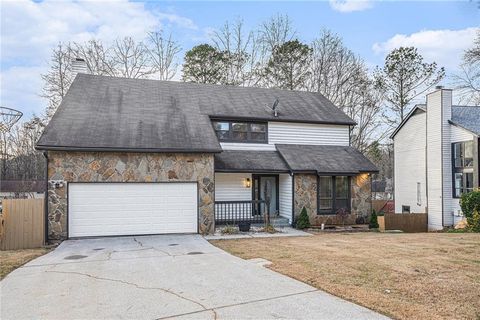 1655 Links Overlook Stone Mountain GA 30088