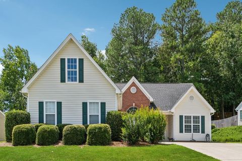 A home in Dacula