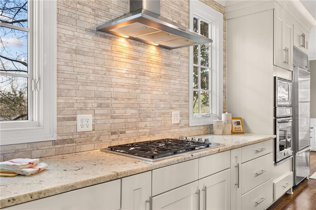 44 Pointe Terrace SE