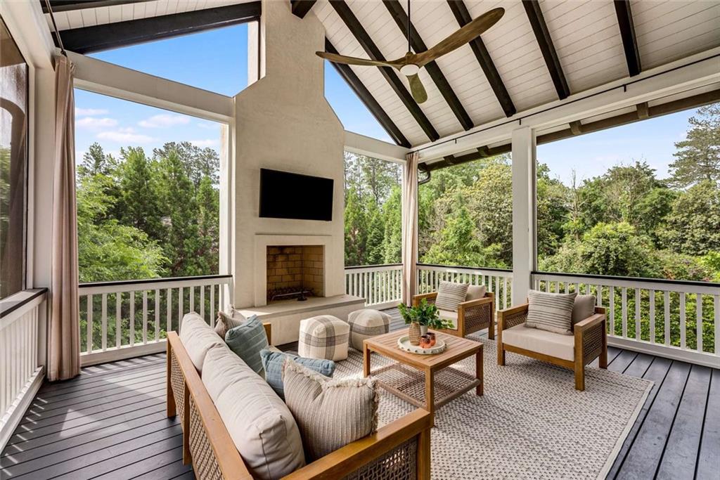 3773 Randall Road SE