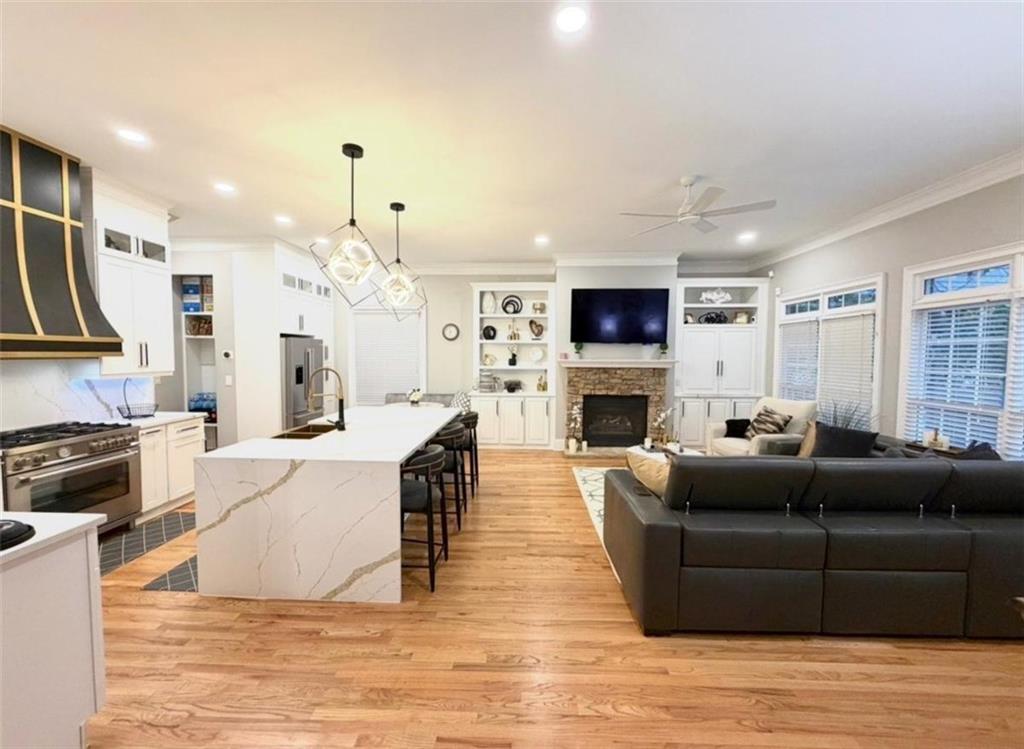 1003 Wescott Lane