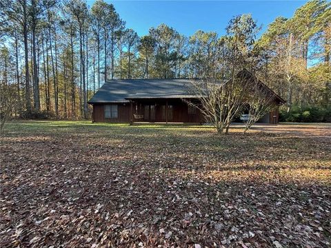 A home in Newnan