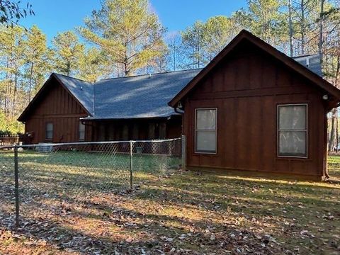 A home in Newnan