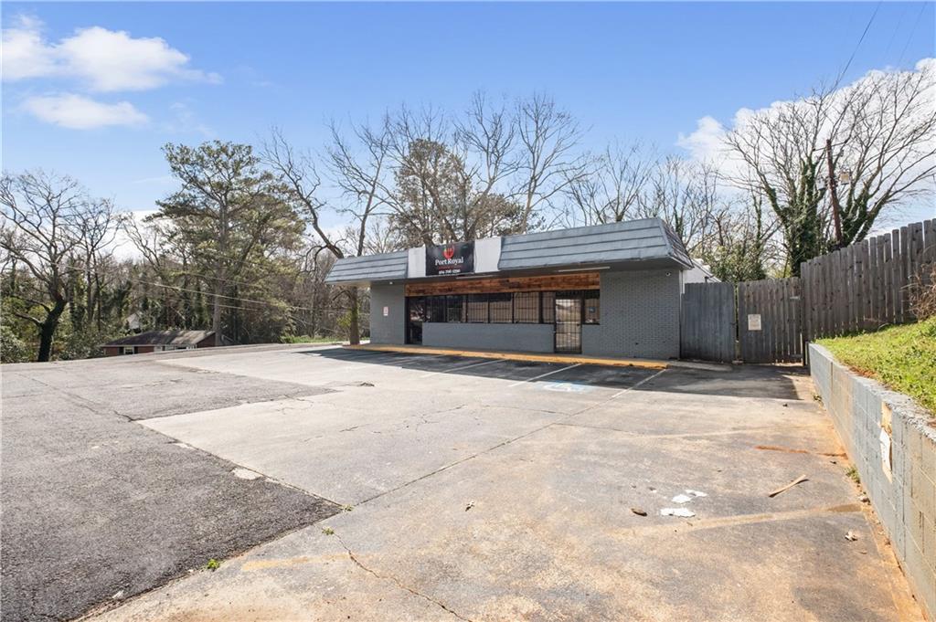 2575 Flat Shoals Road