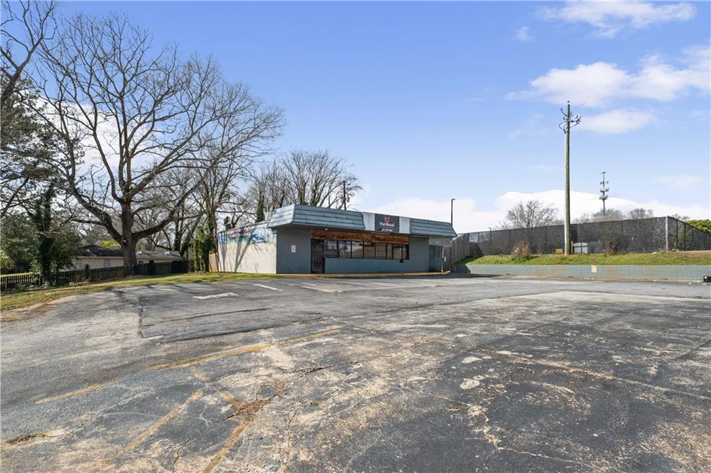 2575 Flat Shoals Road