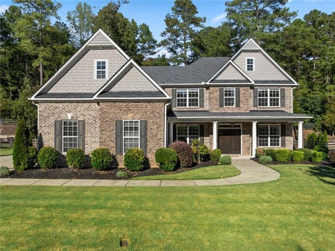 Homes For Sale - 6660 Canyon Cove<br/> Forsyth County, Cumming, GA 30028
