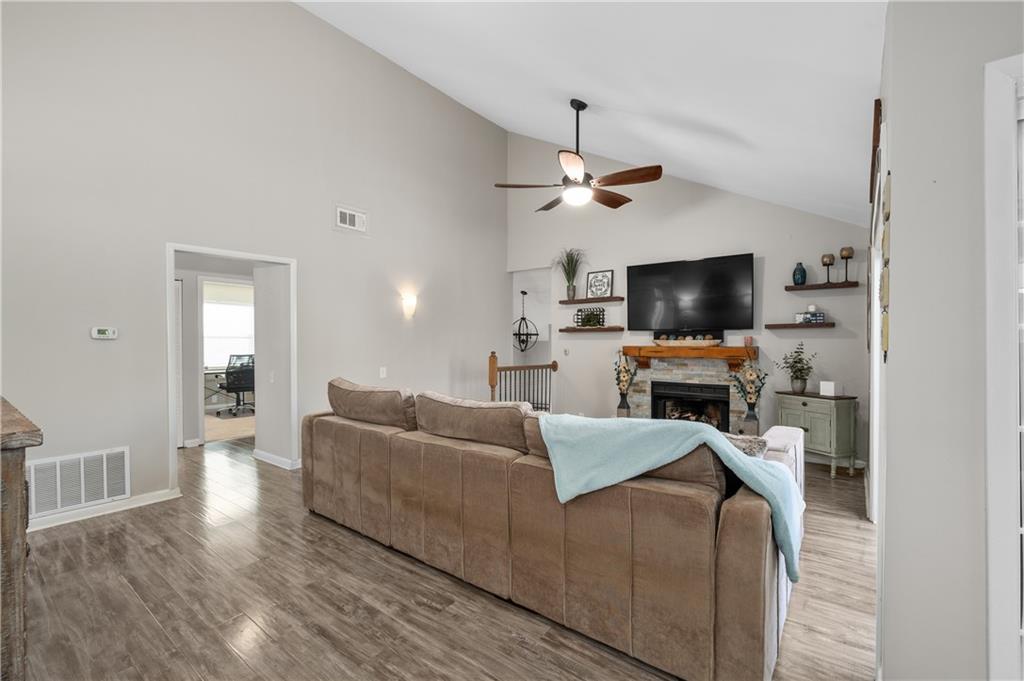 71 Dunwoody Springs Drive