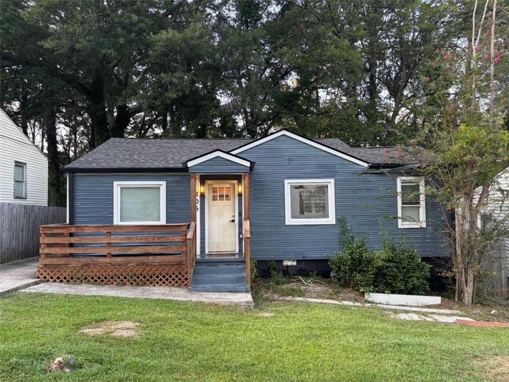 205 Maple Street