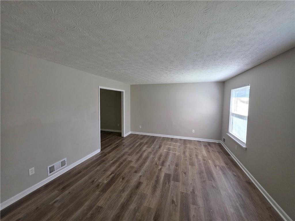 3000 Sebring Ct