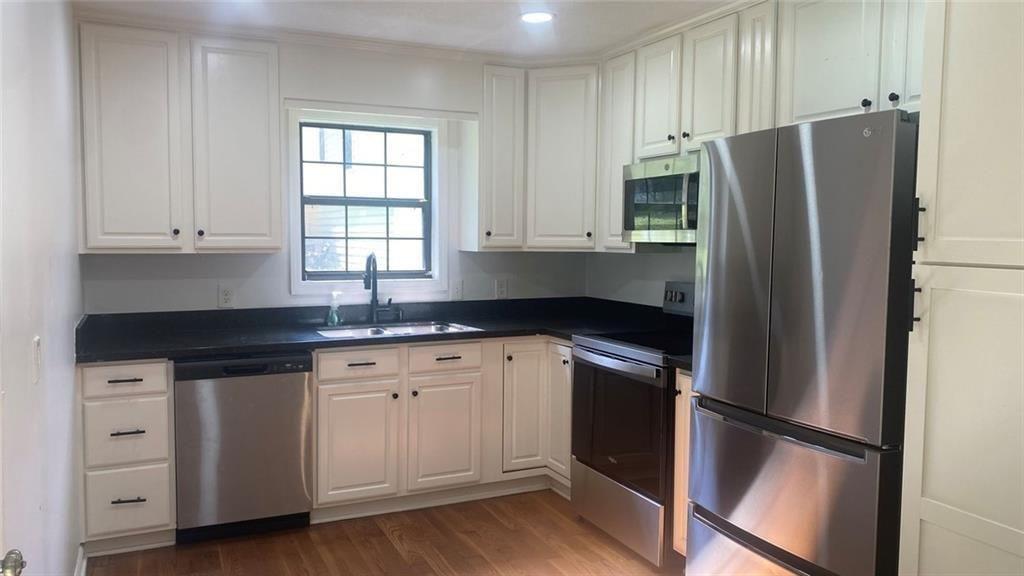 1807 Merry Oak Road SW
