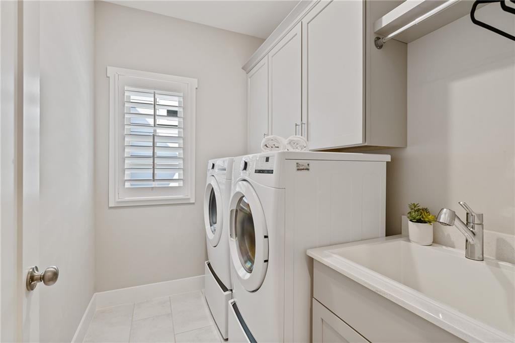 South on Main - Residential