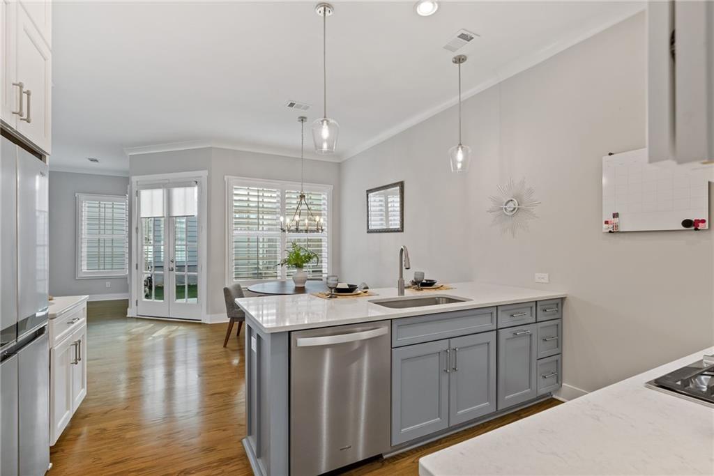 South on Main - Residential