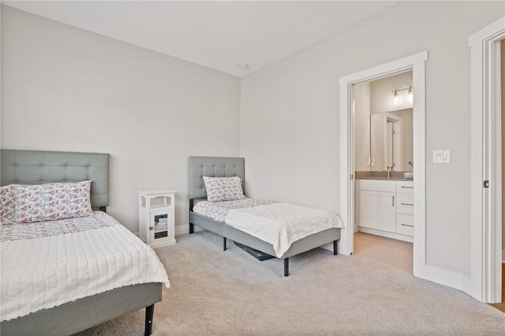 South on Main - Residential