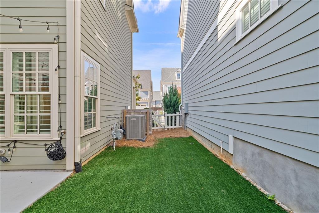 South on Main - Residential