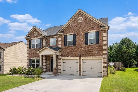 Homes For Sale - 10994 Genova Terrace<br/> Hampton, GA 30228