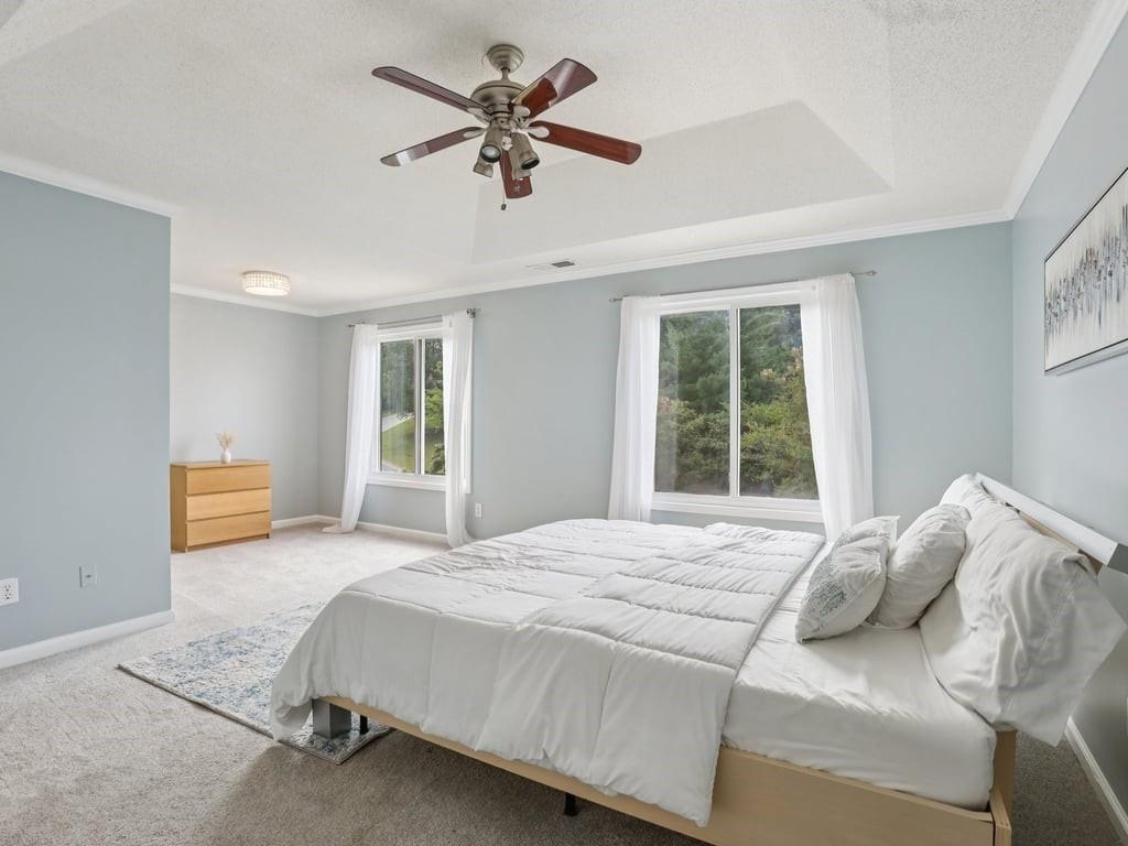 1021 Soaring Drive
