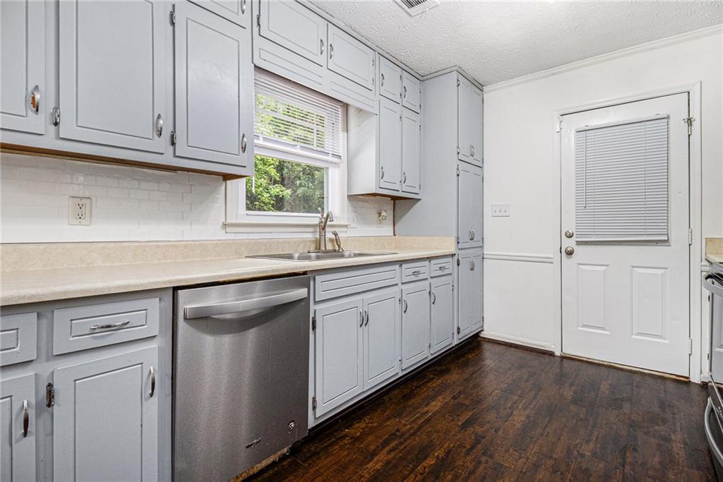 1828 Brandy Woods Drive, Conyers, Georgia image 4
