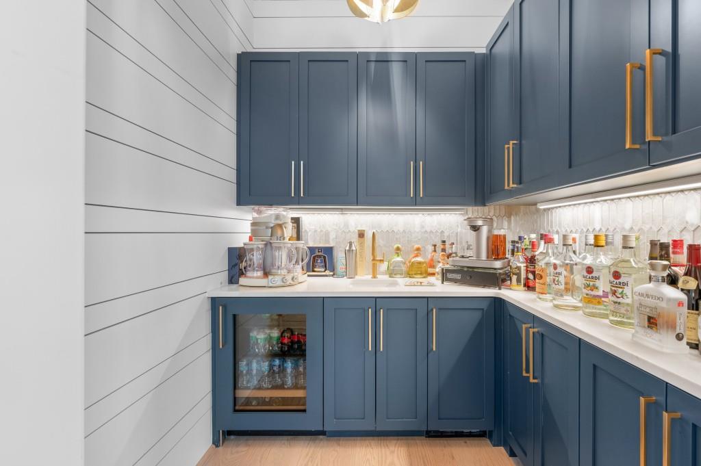 The Manor - Residential