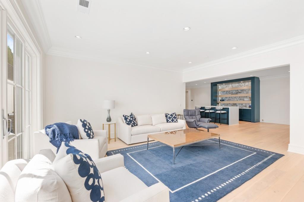 The Manor - Residential