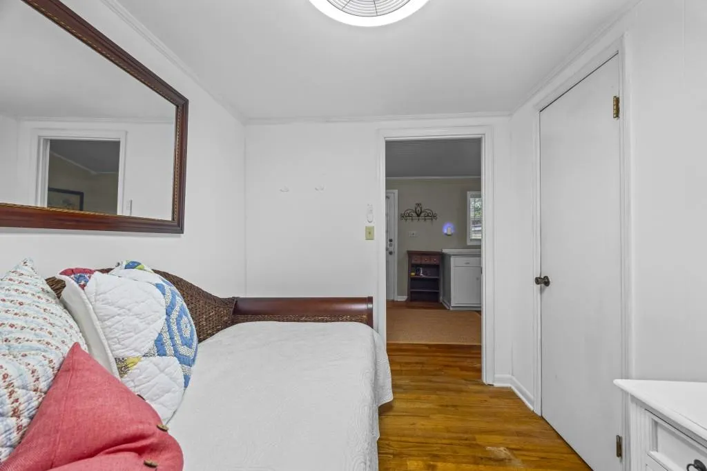 Lavonia, Georgia 30553, United States, 3 Bedrooms Bedrooms, ,2 BathroomsBathrooms,Residential,Pending,204257