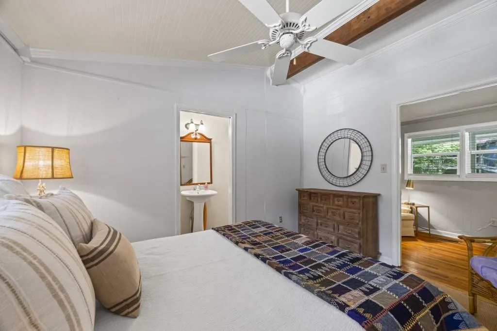 Lavonia, Georgia 30553, United States, 3 Bedrooms Bedrooms, ,2 BathroomsBathrooms,Residential,Pending,204257