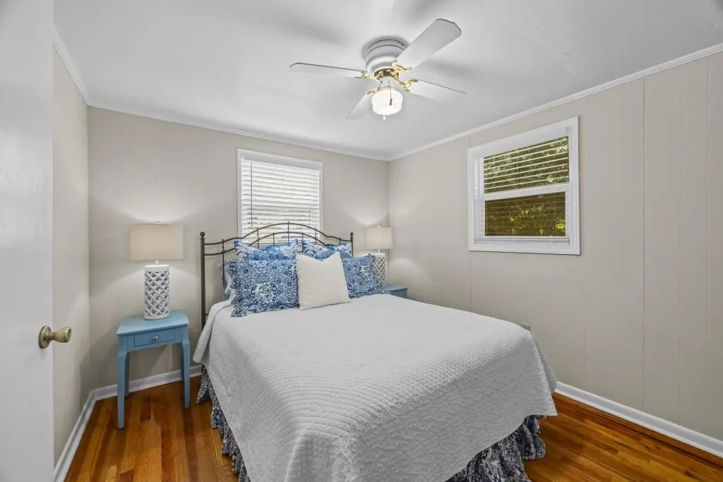 Lavonia, Georgia 30553, United States, 3 Bedrooms Bedrooms, ,2 BathroomsBathrooms,Residential,Pending,204257