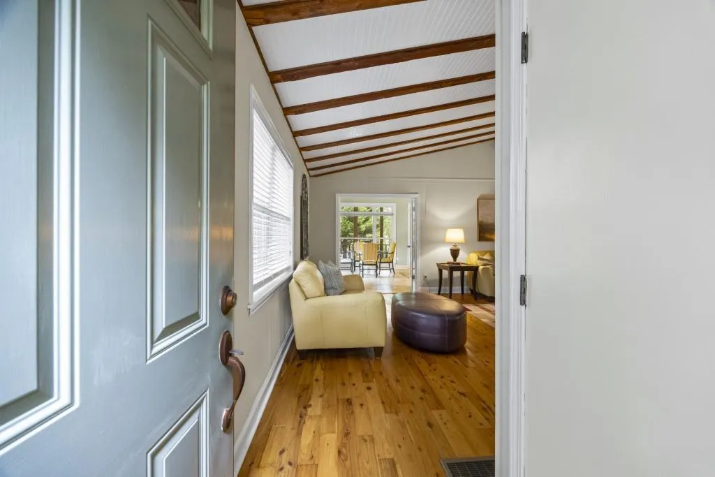 Lavonia, Georgia 30553, United States, 3 Bedrooms Bedrooms, ,2 BathroomsBathrooms,Residential,Pending,204257