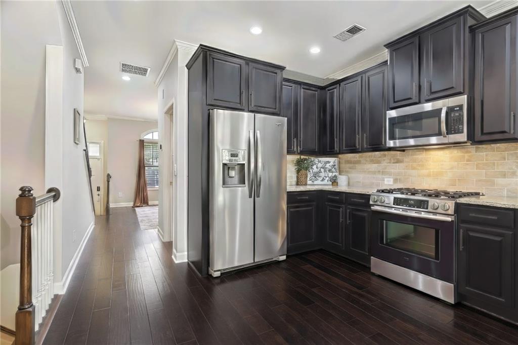 7315 Highland Bluff 12