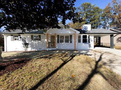 A home in Powder Springs