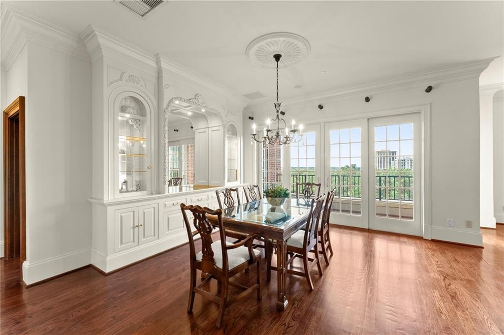 3657 Peachtree Road NE 8A