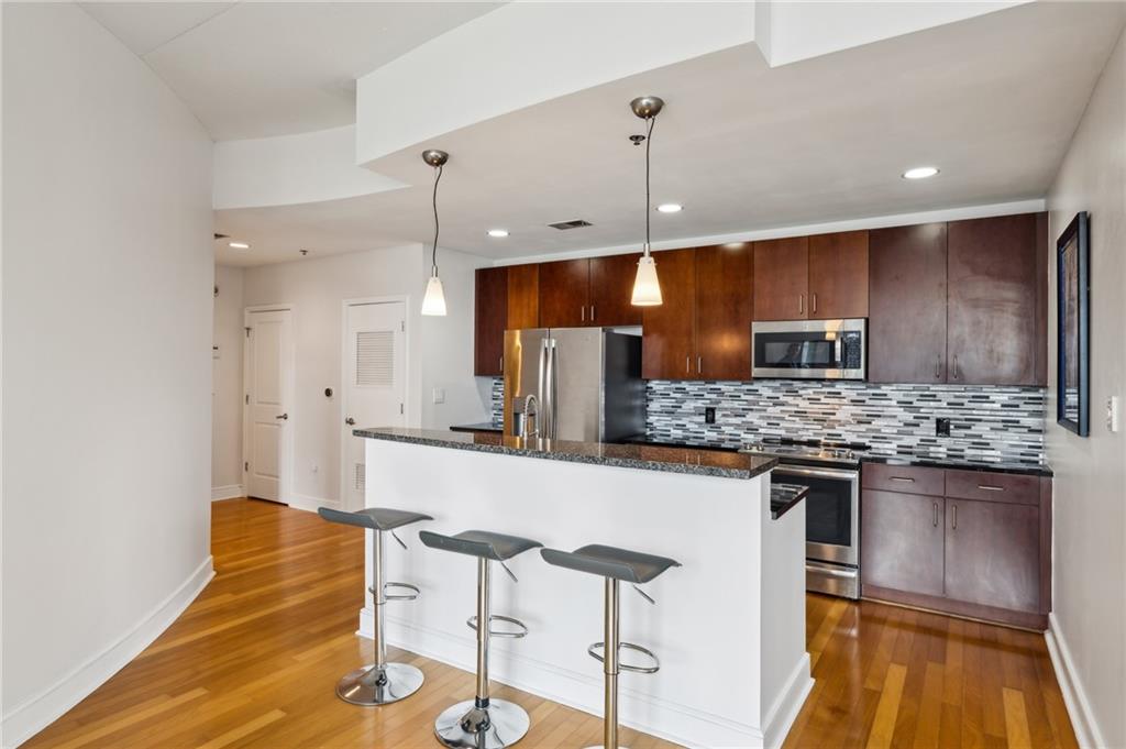 950 W Peachtree Street NW 904