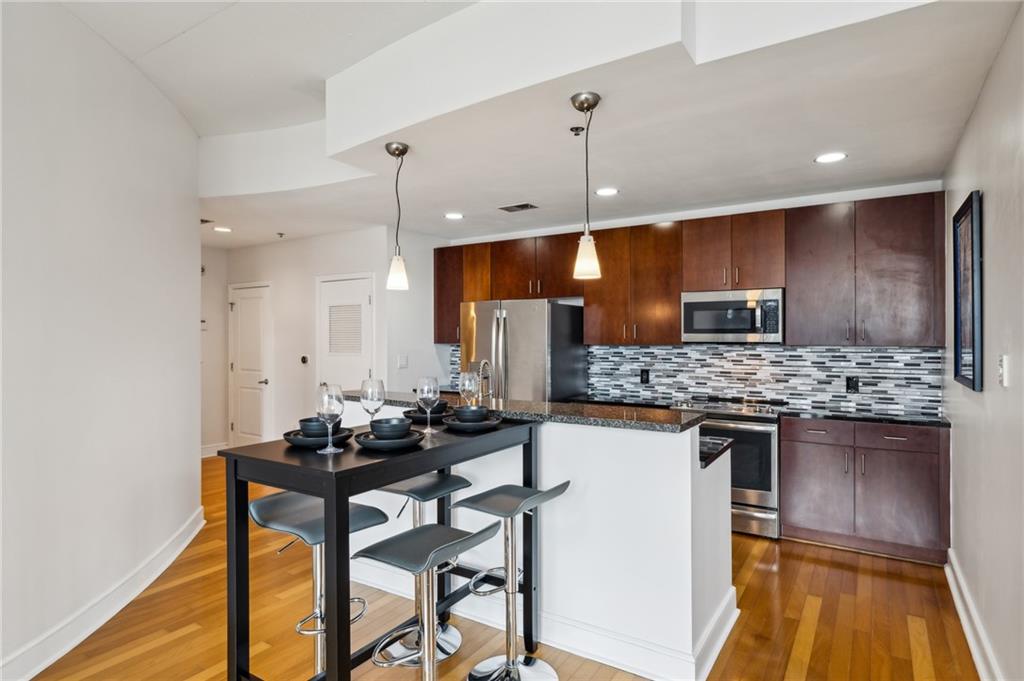 950 W Peachtree Street NW 904