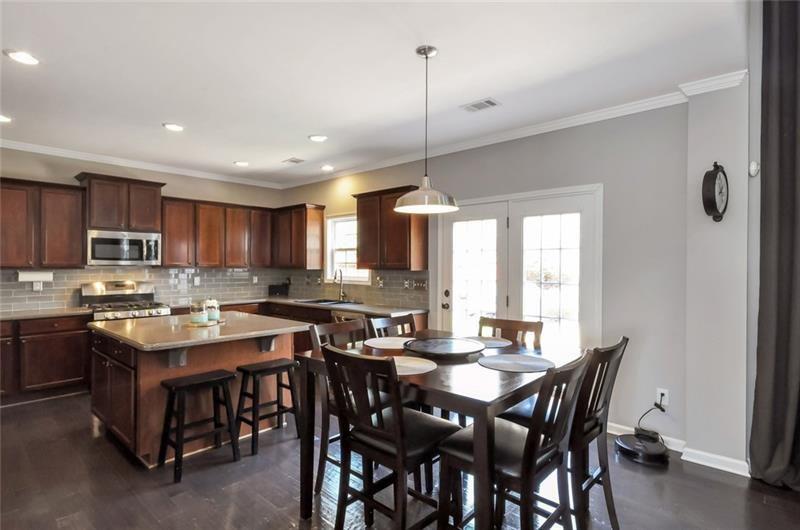 2555 Blackstock Drive, Cumming, Georgia image 12