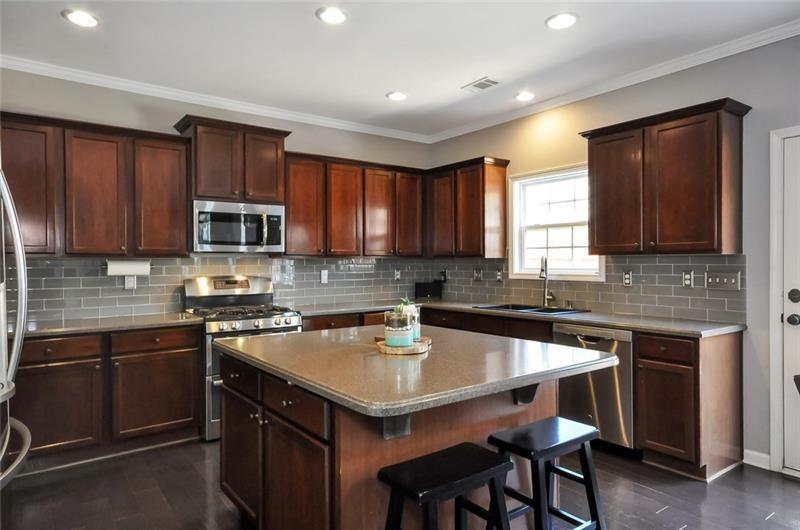 2555 Blackstock Drive, Cumming, Georgia image 14