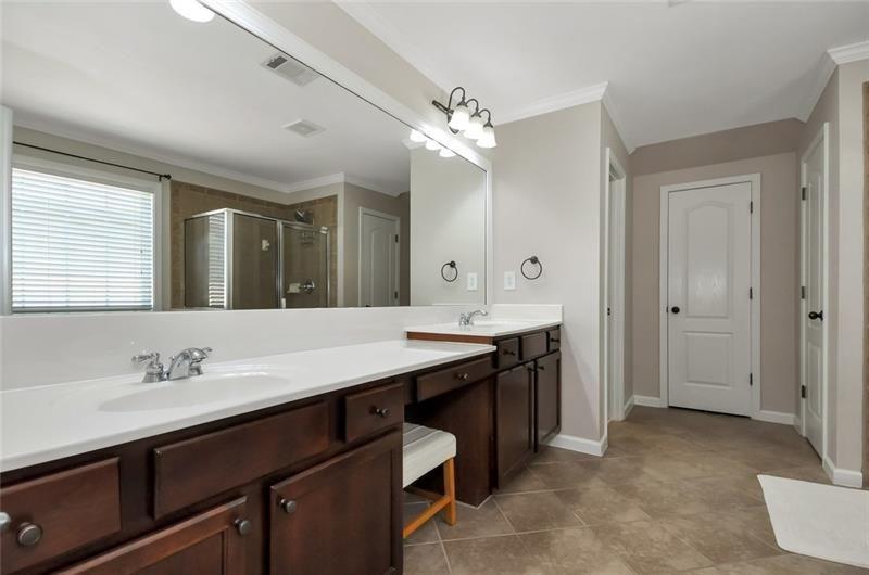 2555 Blackstock Drive, Cumming, Georgia image 23