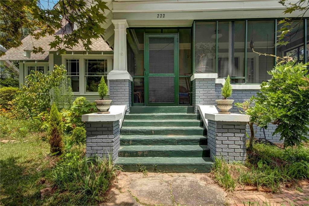 222 Winnona Drive