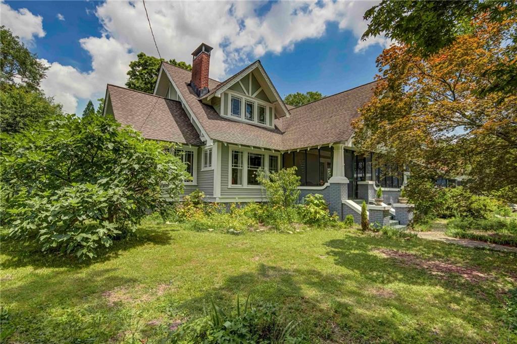 222 Winnona Drive