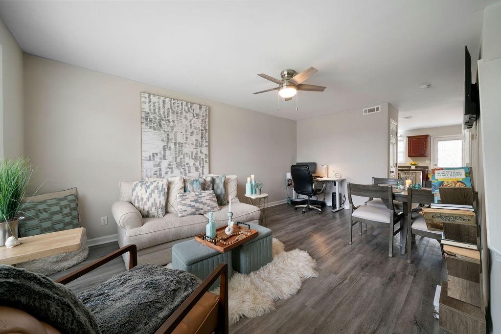 413 W I Parkway, Dallas, Georgia image 2
