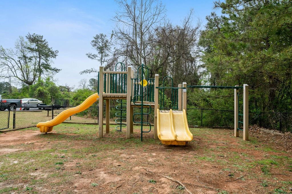 413 W I Parkway, Dallas, Georgia image 22