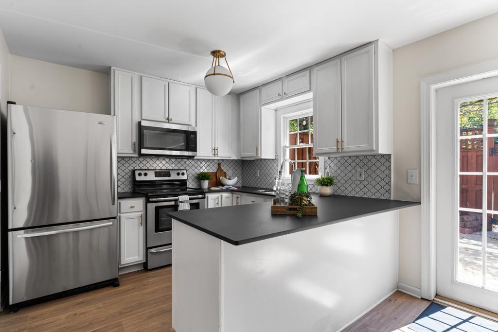 1101 Collier Road NW D3