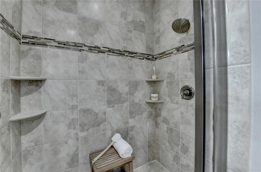 5320 Northview Lake, Cumming, Georgia image 32