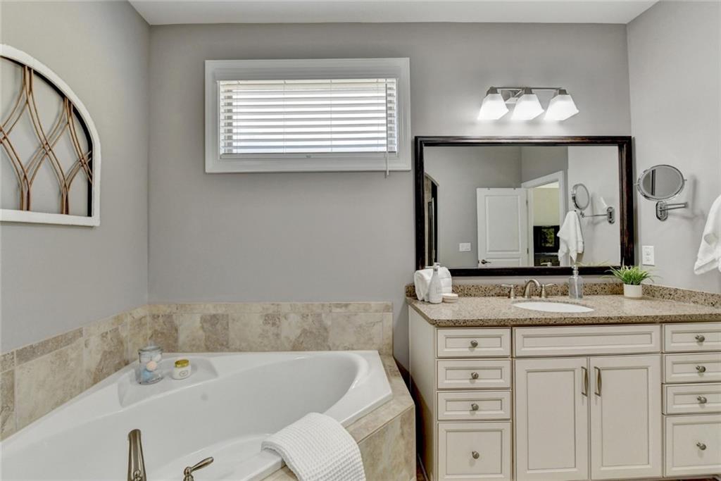 5320 Northview Lake, Cumming, Georgia image 30