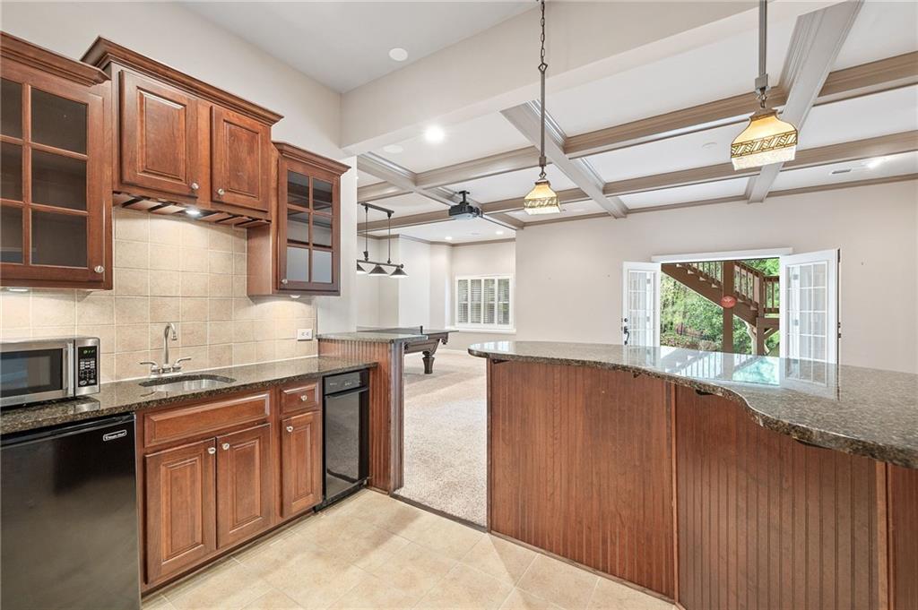 5124 Parkwood Oaks Lane, Smyrna, Georgia image 36