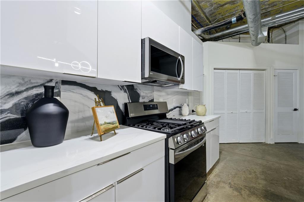 505 Whitehall Street SW 101