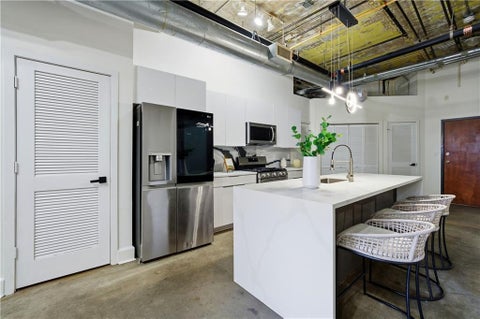 Condo For Sale - 505 Whitehall Street #101<br/> Fulton County, Atlanta, GA 30303
