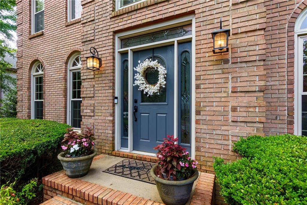 2882 Clary Hill Drive, Roswell, Georgia image 6