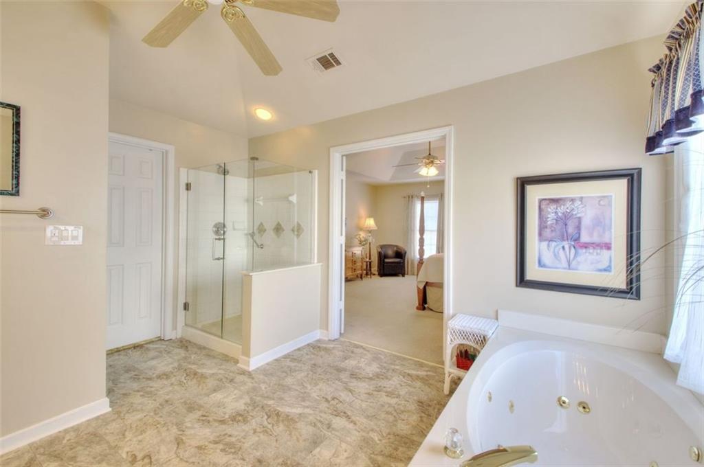 5045 Avala Park Lane, Peachtree Corners, Georgia image 28